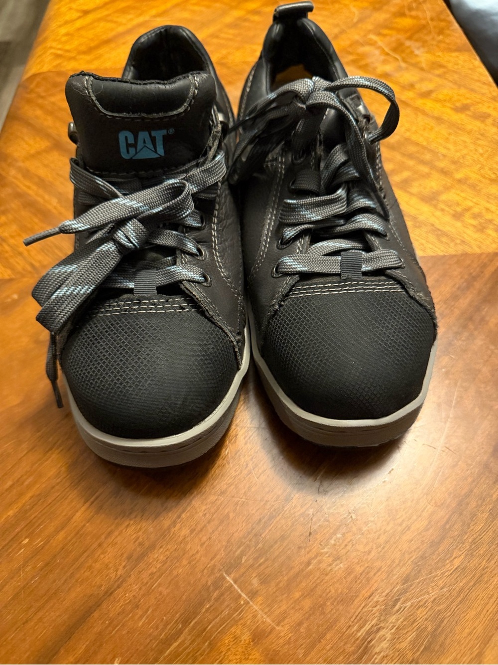 Caterpillar Black and Gray Women's Lace-Up Sneakers